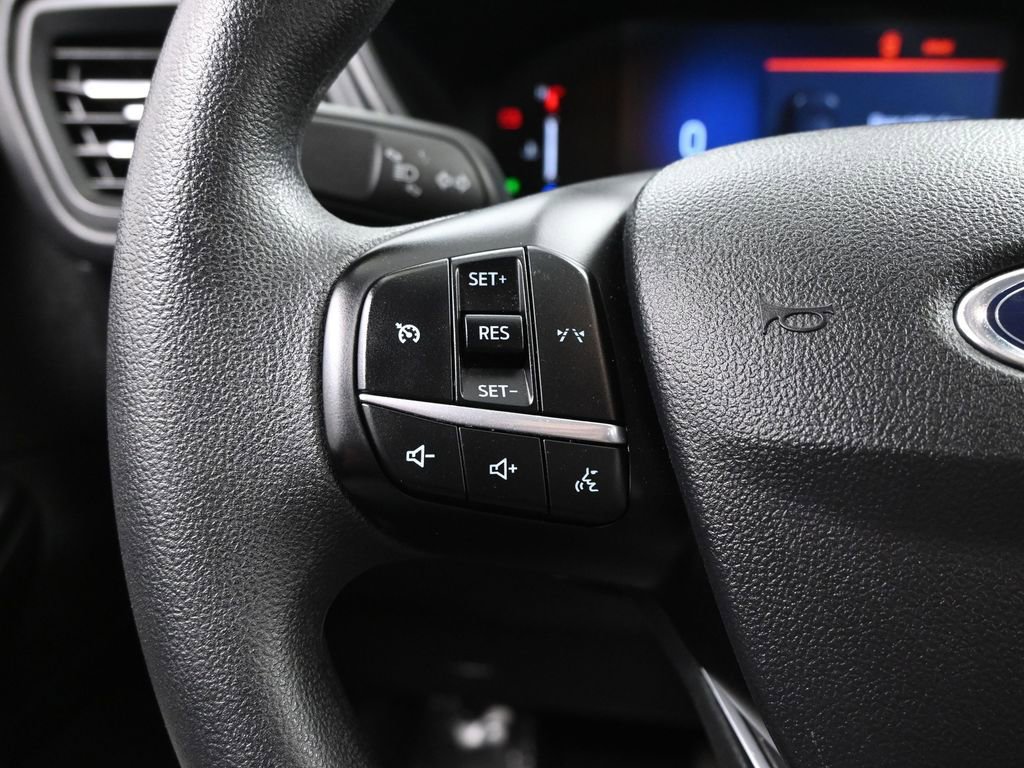 Used 2025 Ford Escape Active image 23