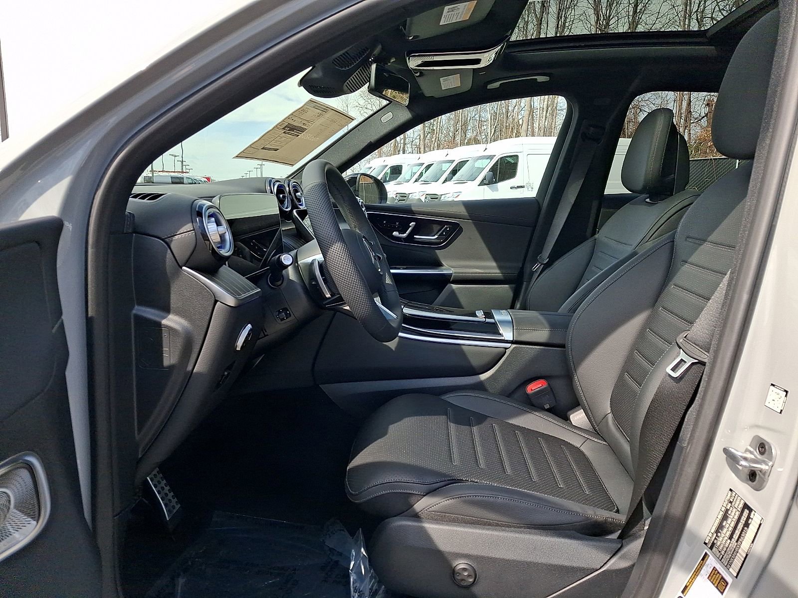 New 2026 Mercedes-Benz GLC 300 4MATIC image 9