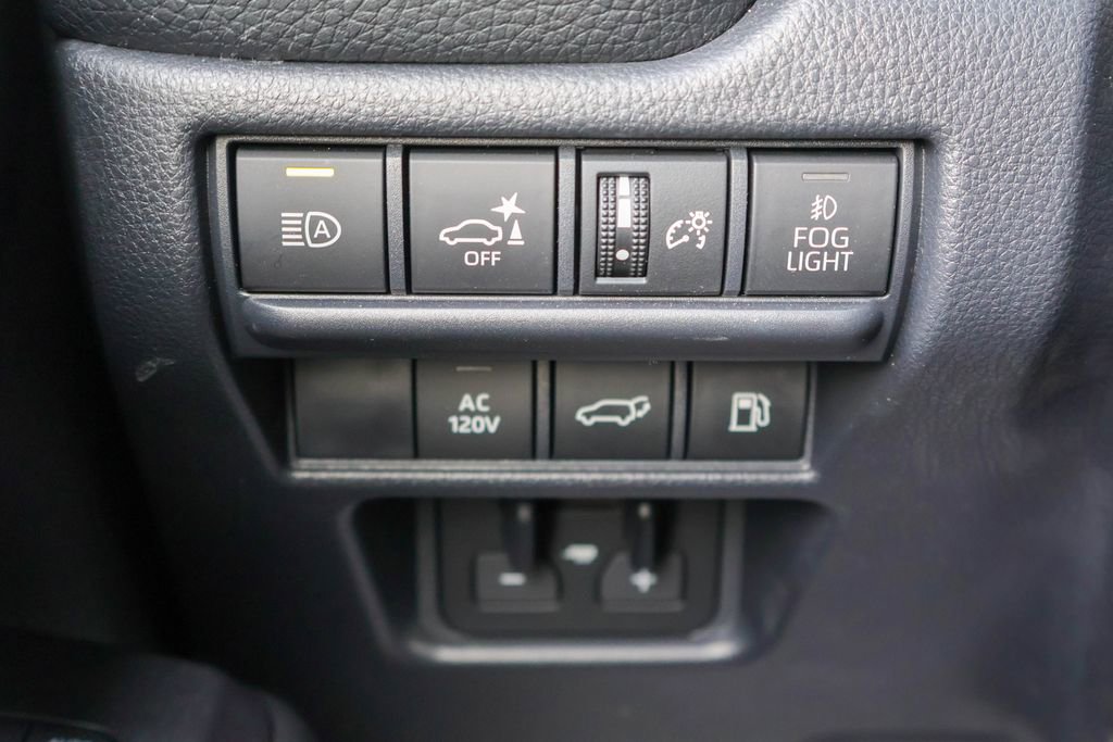 Used 2025 Toyota Land Cruiser w/ Premium Package AWD/4WD image 22