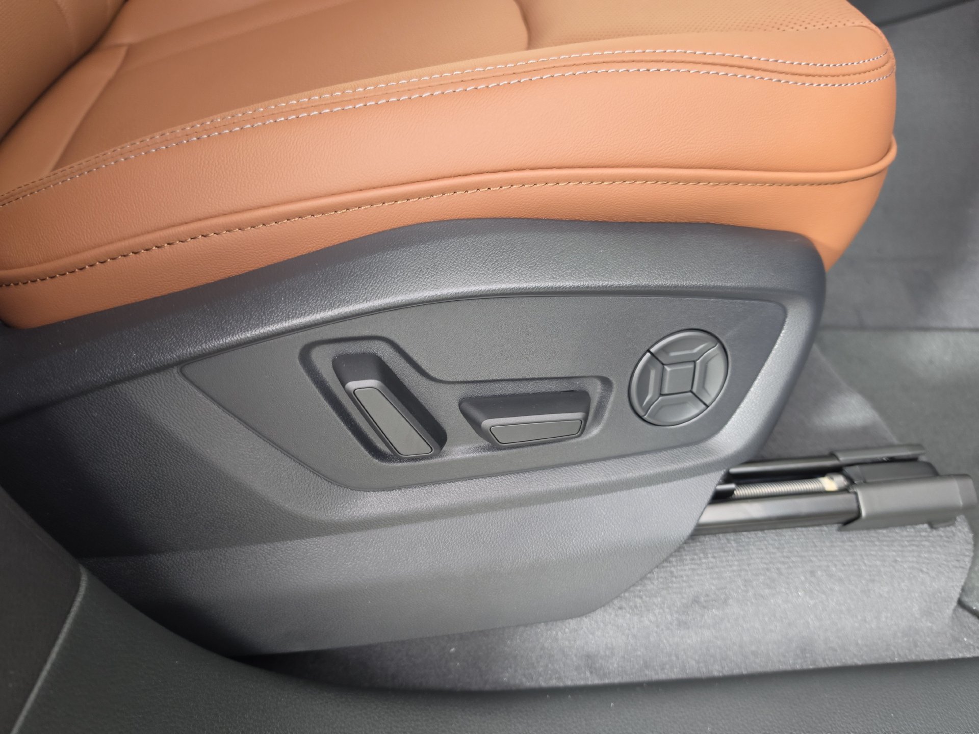 New 2026 Audi Q8 Premium Plus AWD/4WD image 46