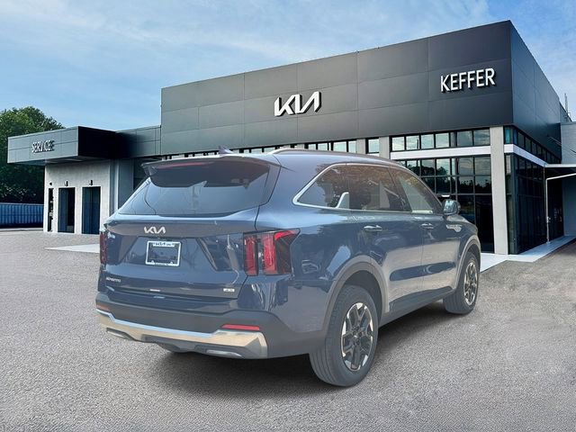 Certified 2024 Kia Sorento S AWD/4WD image 8