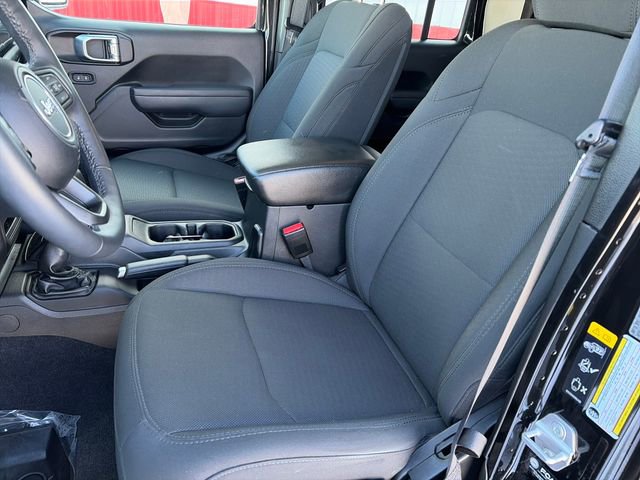 Used 2022 Jeep Gladiator Sport image 34