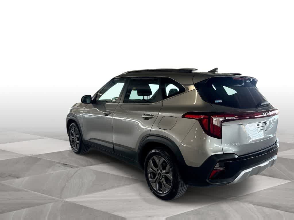 Used 2024 Kia Seltos S FWD image 6
