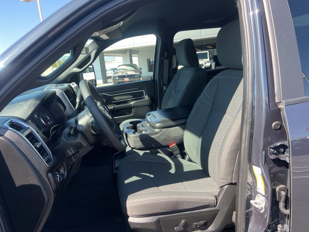 Used 2026 RAM 2500 Big Horn AWD/4WD image 25