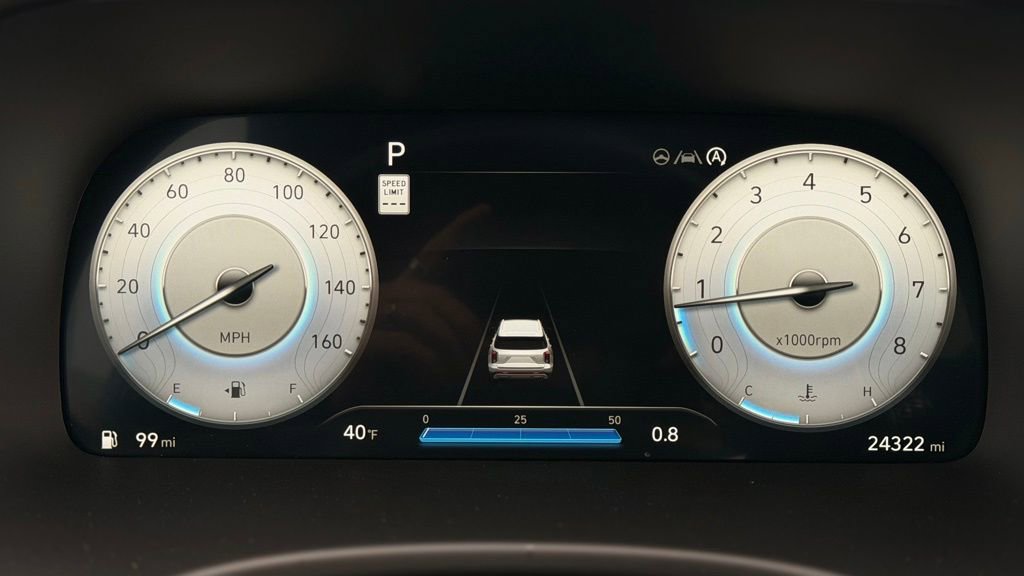 Used 2023 Hyundai Palisade Limited w/ Cargo Package image 17