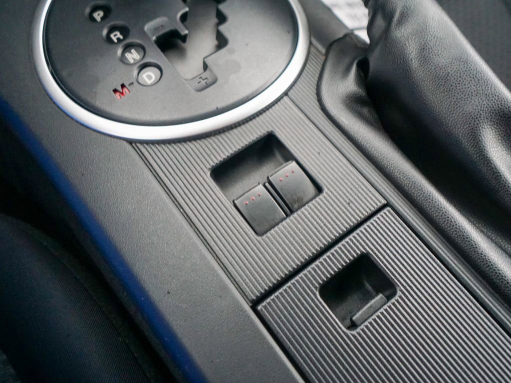 Used 2008 MAZDA MX-5 Miata Sport image 18