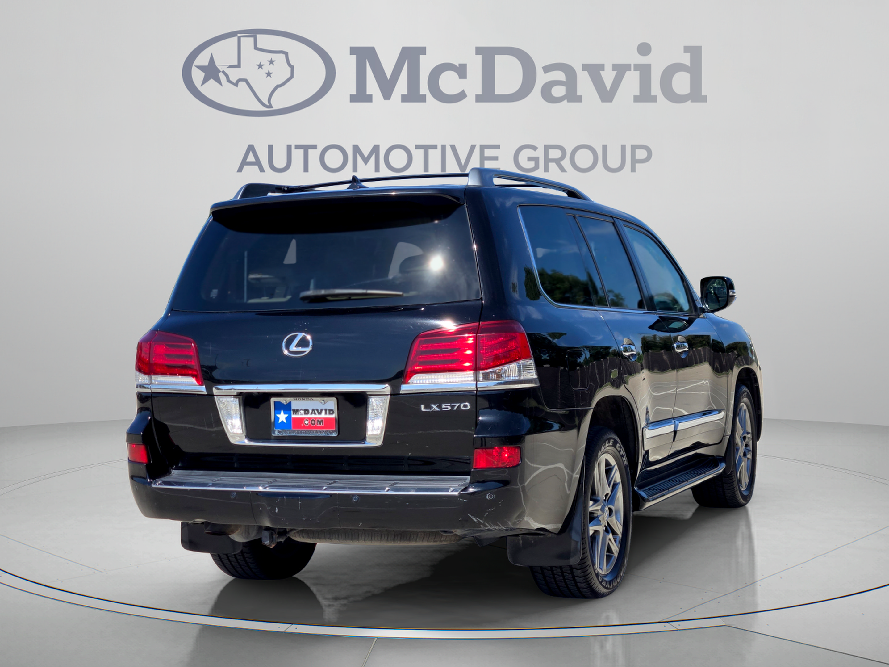 Used 2014 Lexus LX 570 4WD w/ Luxury Package image 6