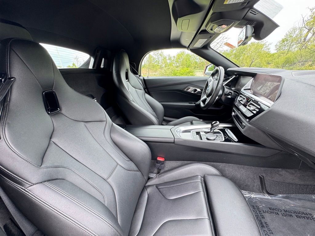 Used 2026 BMW Z4 sDrive30i RWD image 24