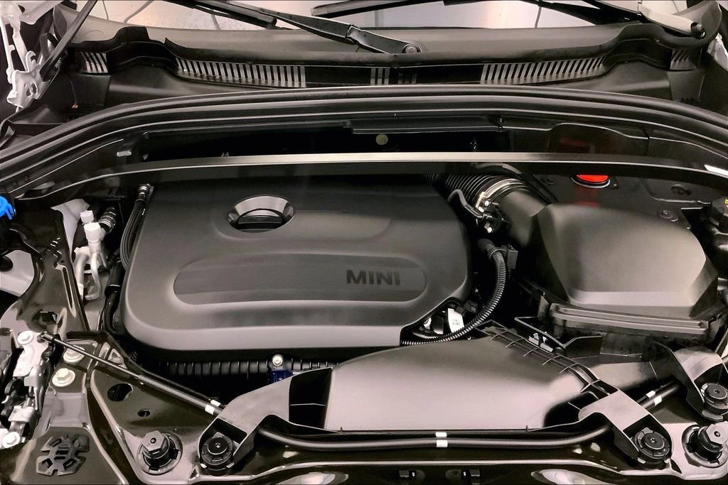 Used 2025 MINI Cooper Countryman S w/ Comfort Package Max image 9