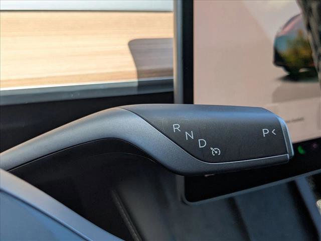 Used 2023 Tesla Model Y Performance image 12