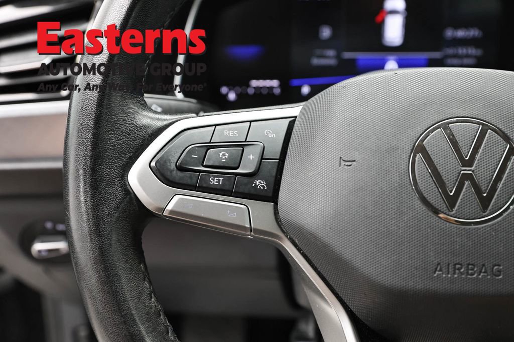 Used 2024 Volkswagen Jetta SE image 15