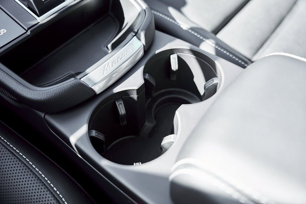 Used 2025 Porsche Macan GTS image 66