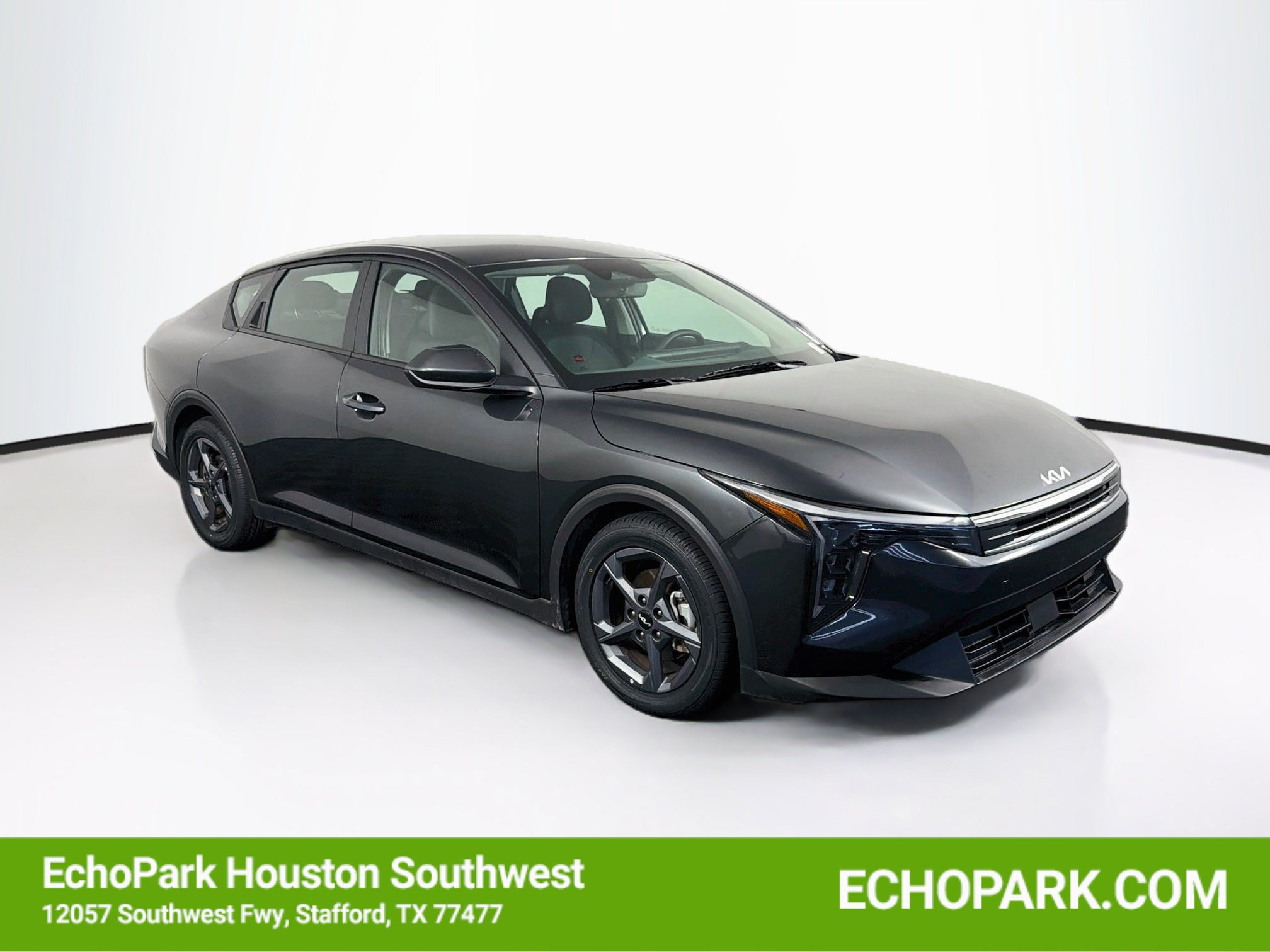 Used 2025 Kia K4 FWD image 1