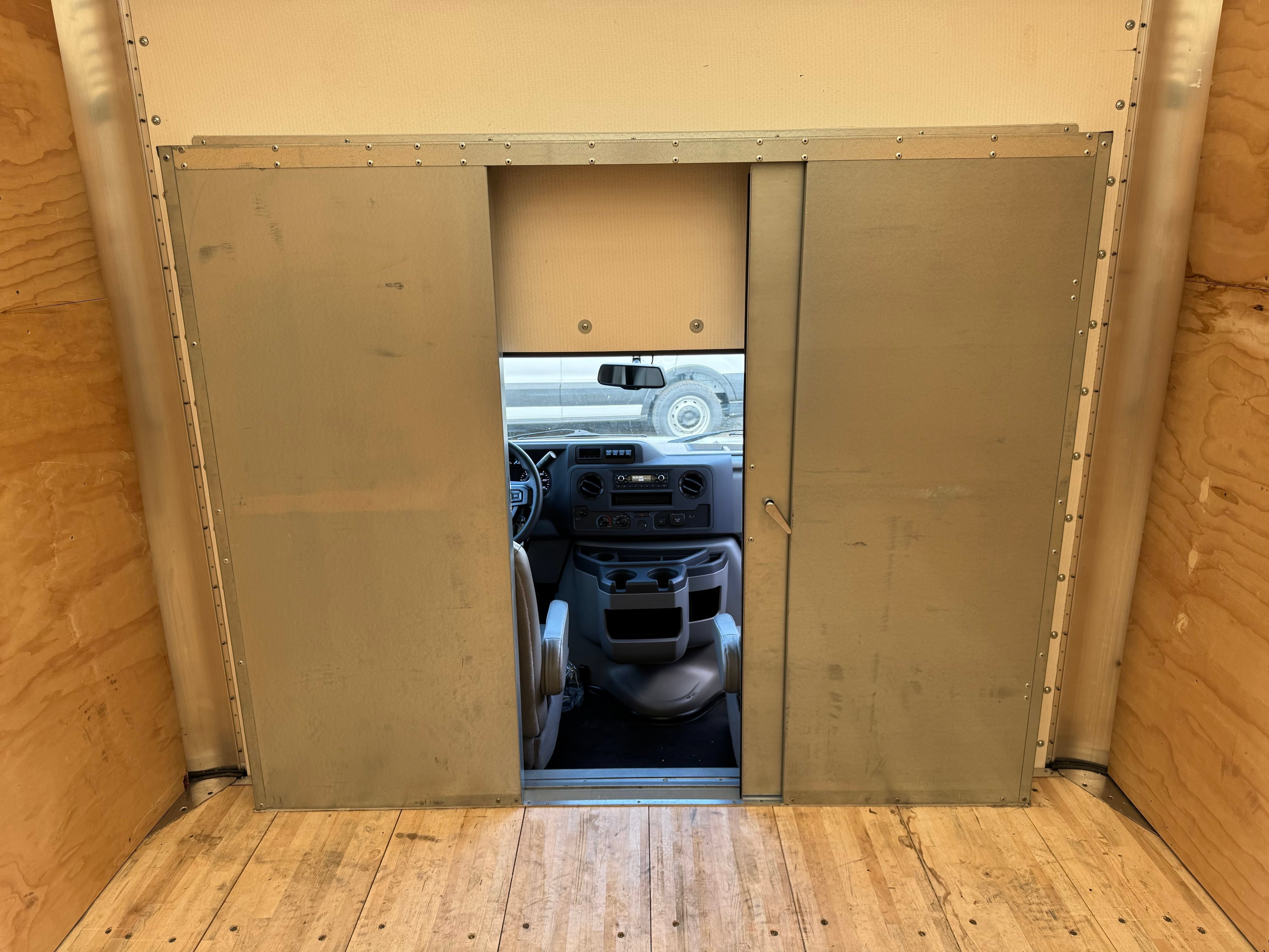 Used 2023 Ford E-450 and Econoline 450 Super Duty w/ Power Windows & Locks Group RWD image 18