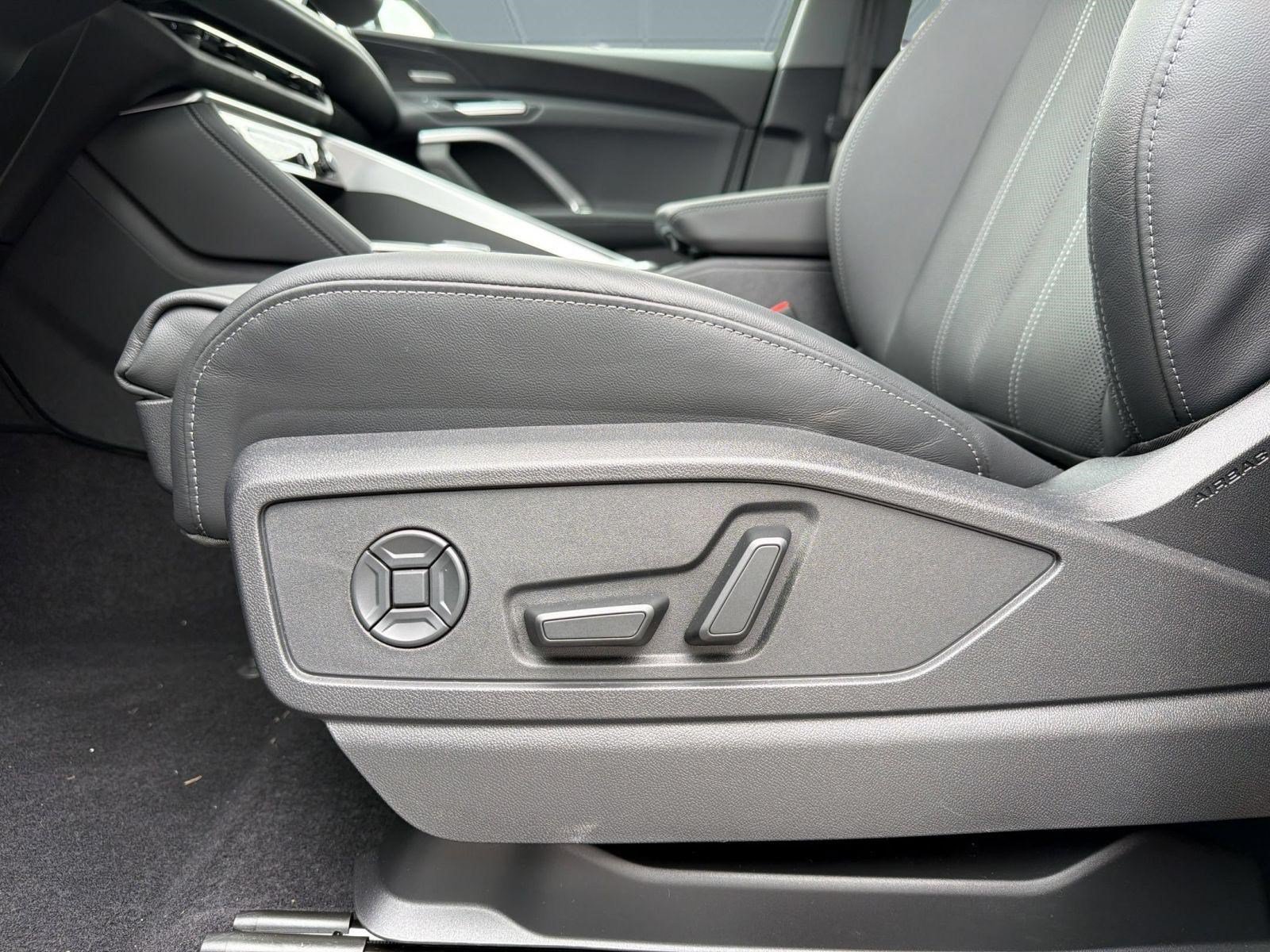 New 2026 Audi Q5 Premium AWD/4WD image 15
