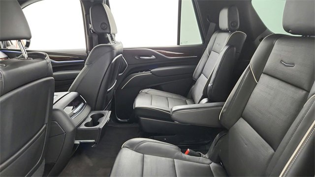 Certified 2022 Cadillac Escalade Premium Luxury image 16
