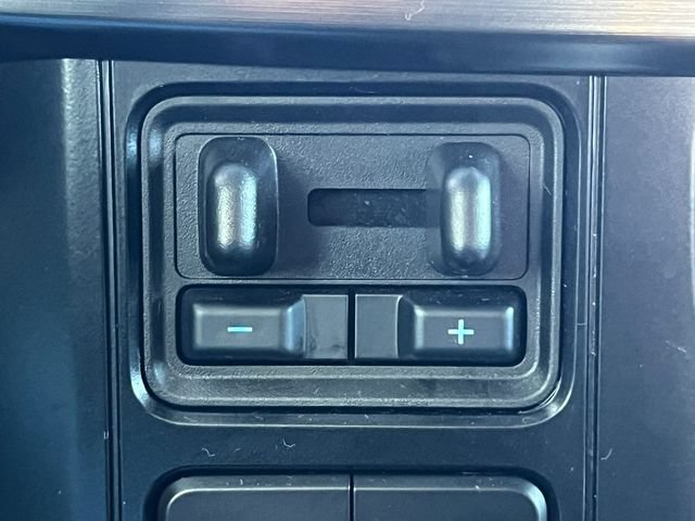 Certified 2025 Ford F350 Lariat w/ Black Appearance Package AWD/4WD image 31