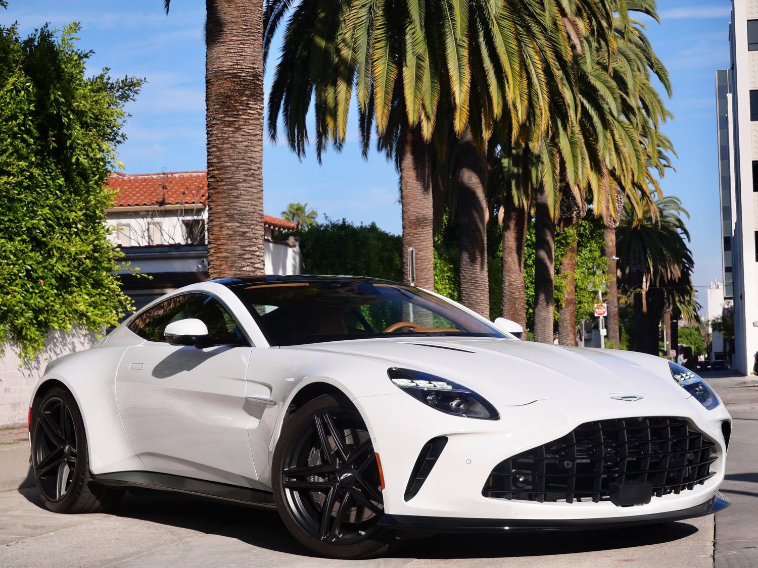 Used 2025 Aston Martin V8 Vantage Coupe