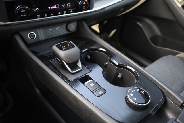 Certified 2023 Nissan Rogue SV AWD/4WD image 26