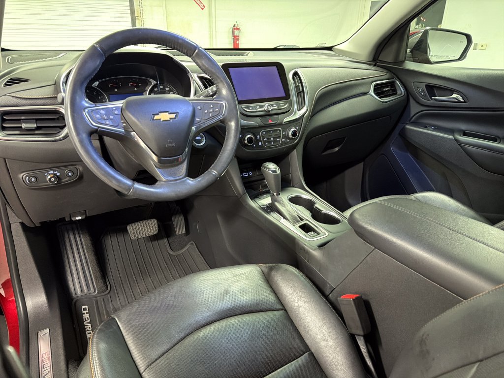 Used 2020 Chevrolet Equinox Premier FWD image 26