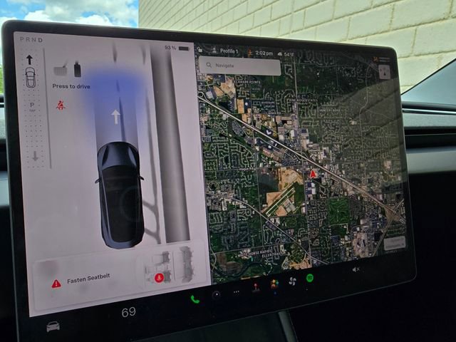 Used 2025 Tesla Model 3 Long Range RWD image 62