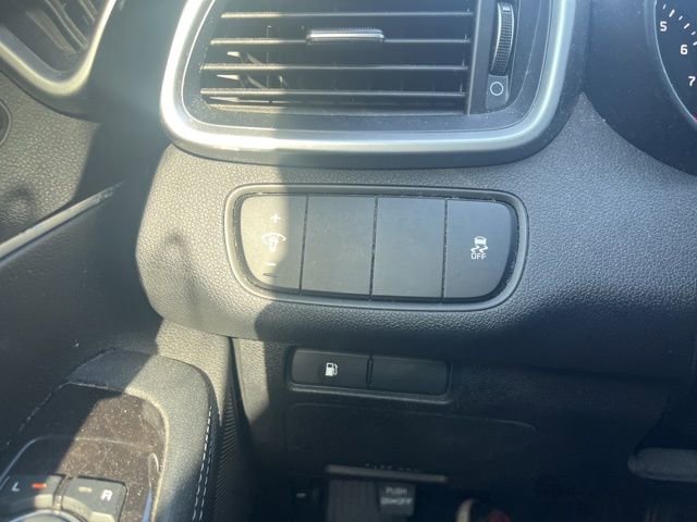 Used 2016 Kia Sorento LX image 19