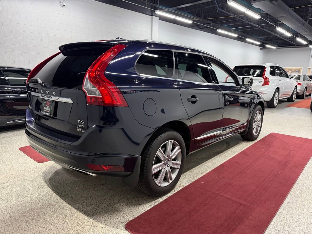 Used 2016 Volvo XC60 T6 Platinum w/ Climate Package AWD/4WD image 12