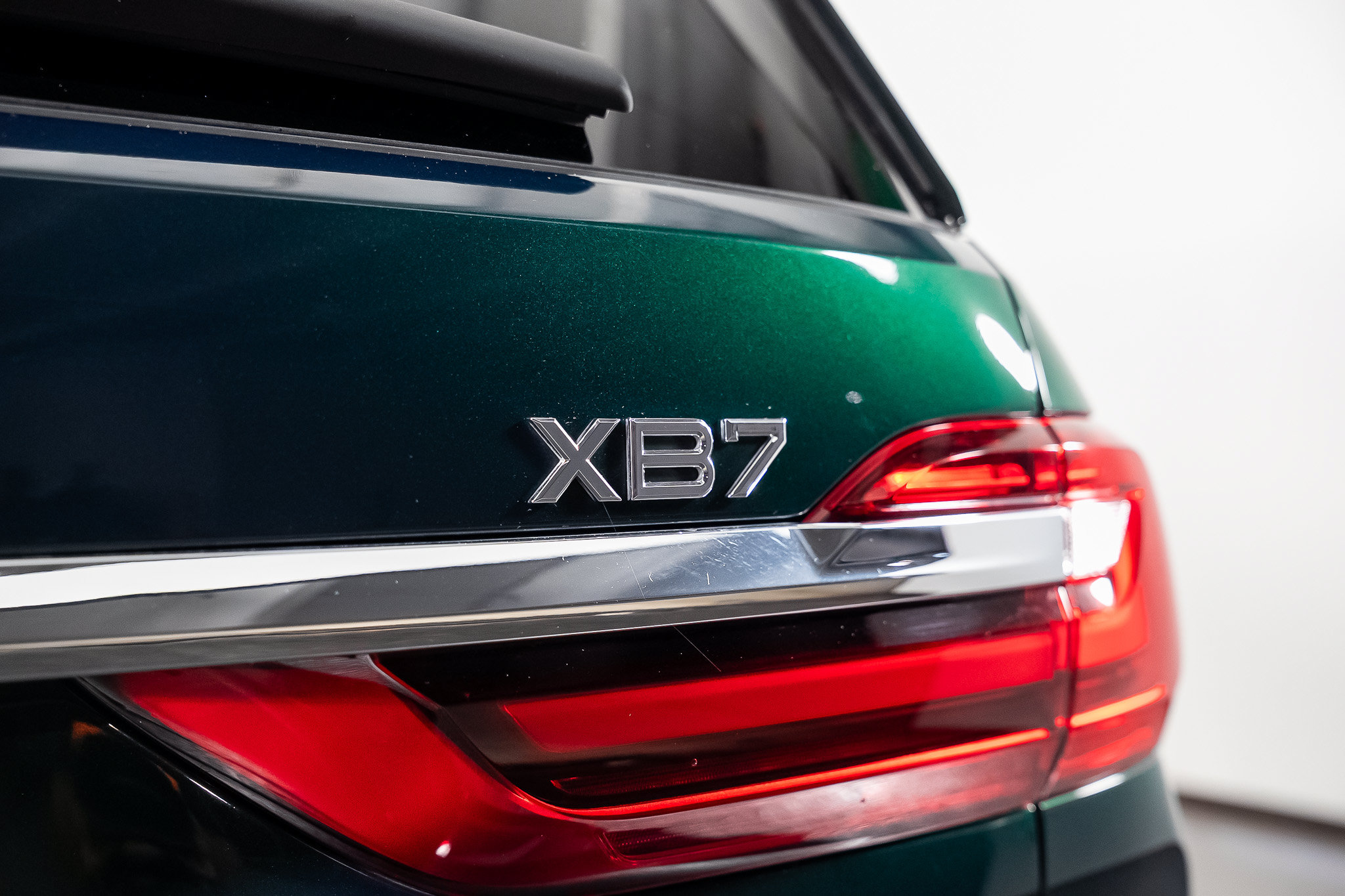 Used 2022 BMW ALPINA XB7 AWD/4WD image 26