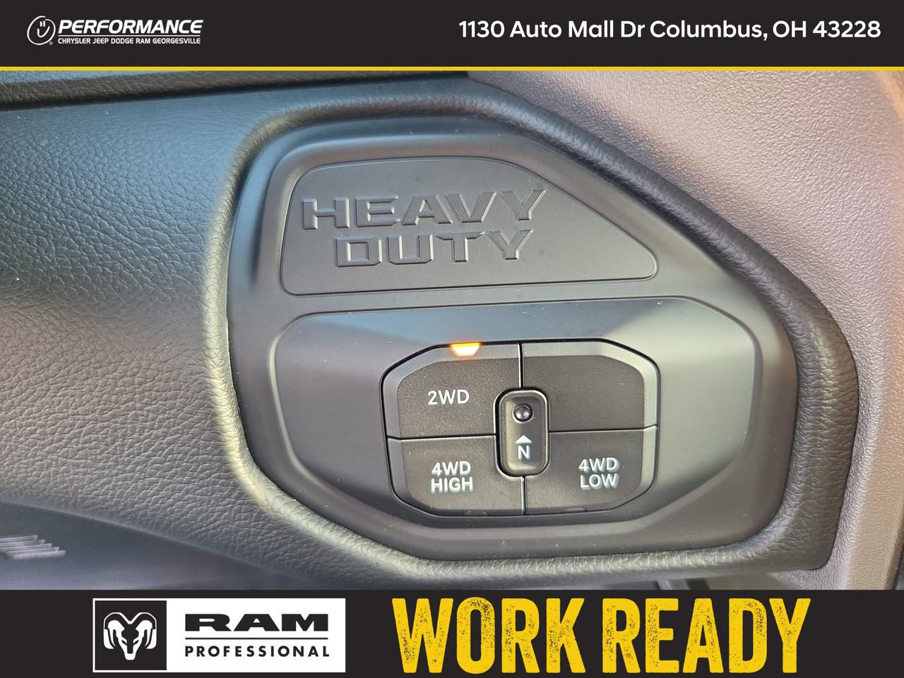 New 2026 RAM 2500 Laramie AWD/4WD image 30