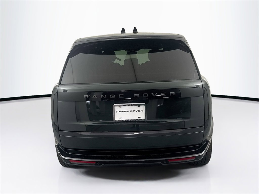 New 2026 Land Rover Range Rover Long Wheelbase SE image 6