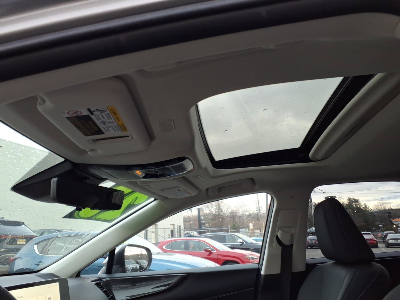 Used 2023 Lexus NX 350 AWD image 11