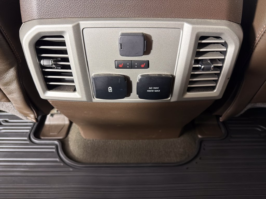 Used 2019 Ford F150 King Ranch w/ Equipment Group 601A Luxury AWD/4WD image 18