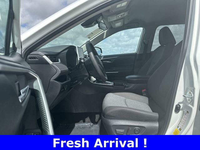 Used 2023 Toyota RAV4 XLE image 22