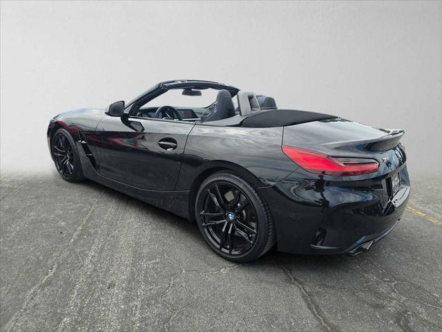 Used 2023 BMW Z4 M40i w/ Premium Package RWD image 22
