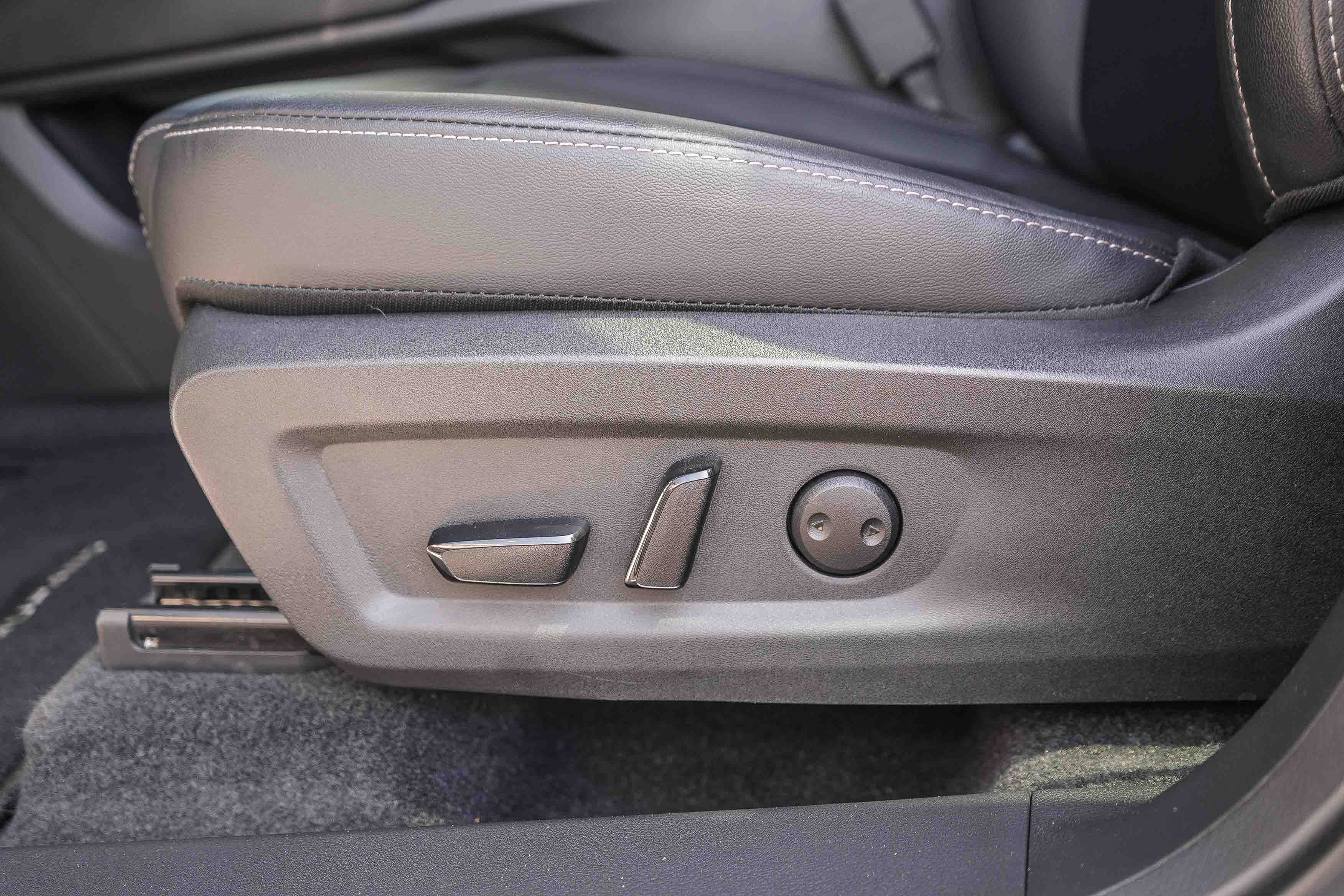 Used 2025 Nissan Murano SL w/ Cargo Package AWD/4WD image 21