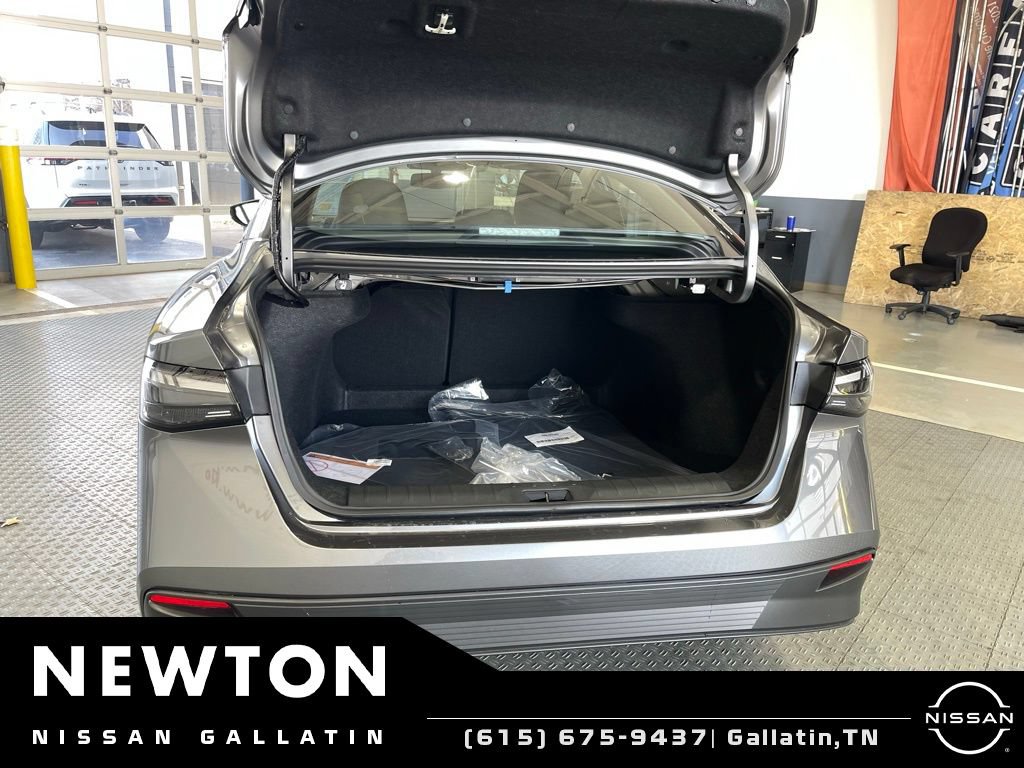 New 2026 Nissan Sentra SV w/ SV Convenience Package FWD image 8
