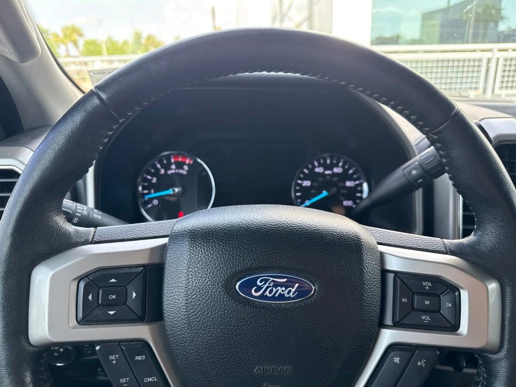 Used 2018 Ford F250 Lariat w/ Lariat Ultimate Package AWD/4WD image 9