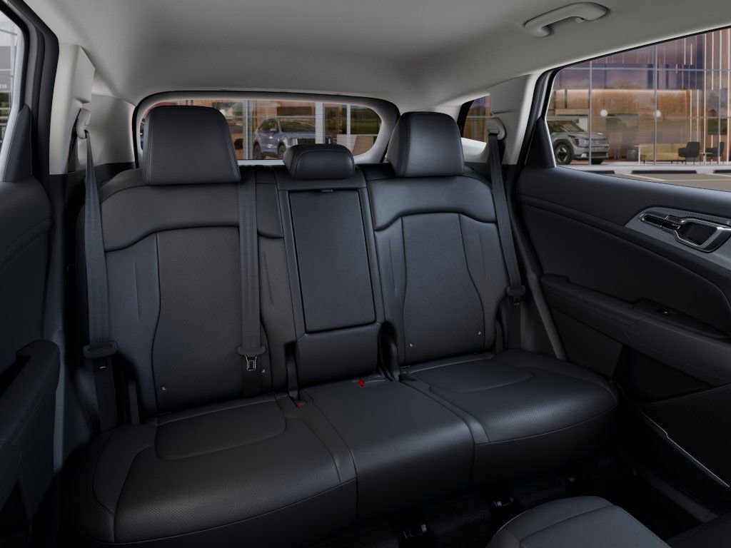 Used 2026 Kia Sportage EX image 17