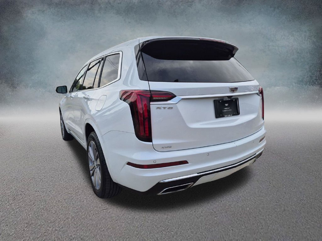 Certified 2025 Cadillac XT6 Premium Luxury w/ LPO, Floor Liner Package AWD/4WD image 2