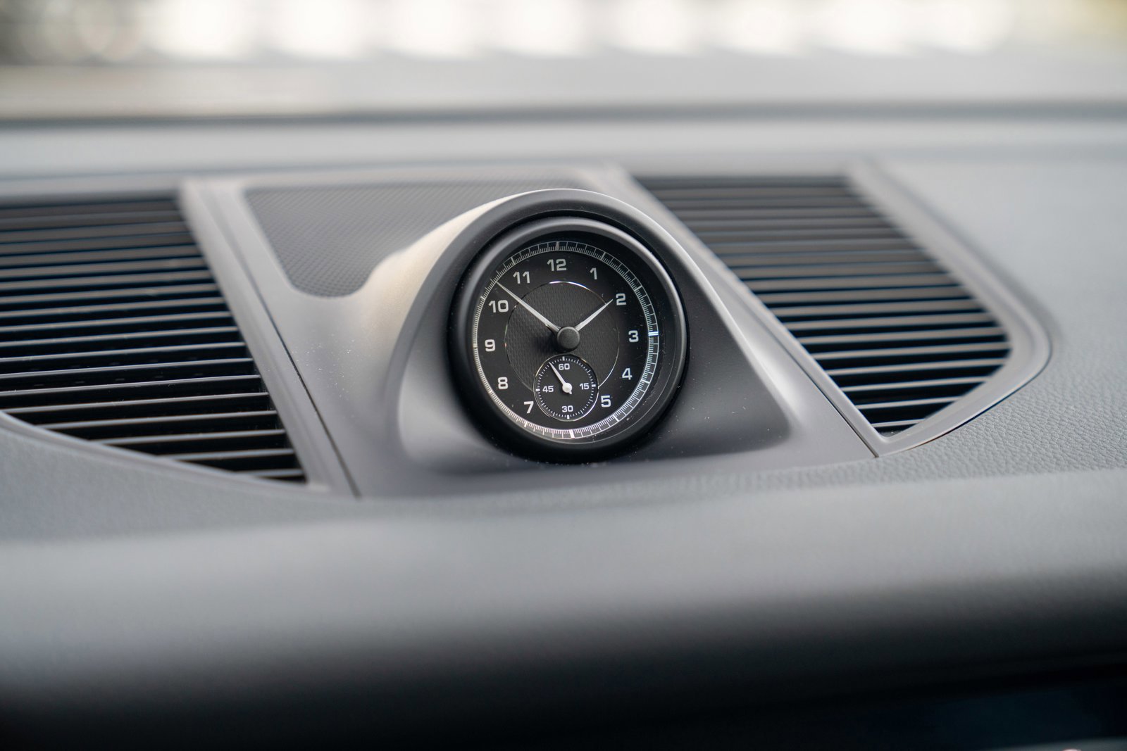 Used 2022 Porsche Macan S image 16