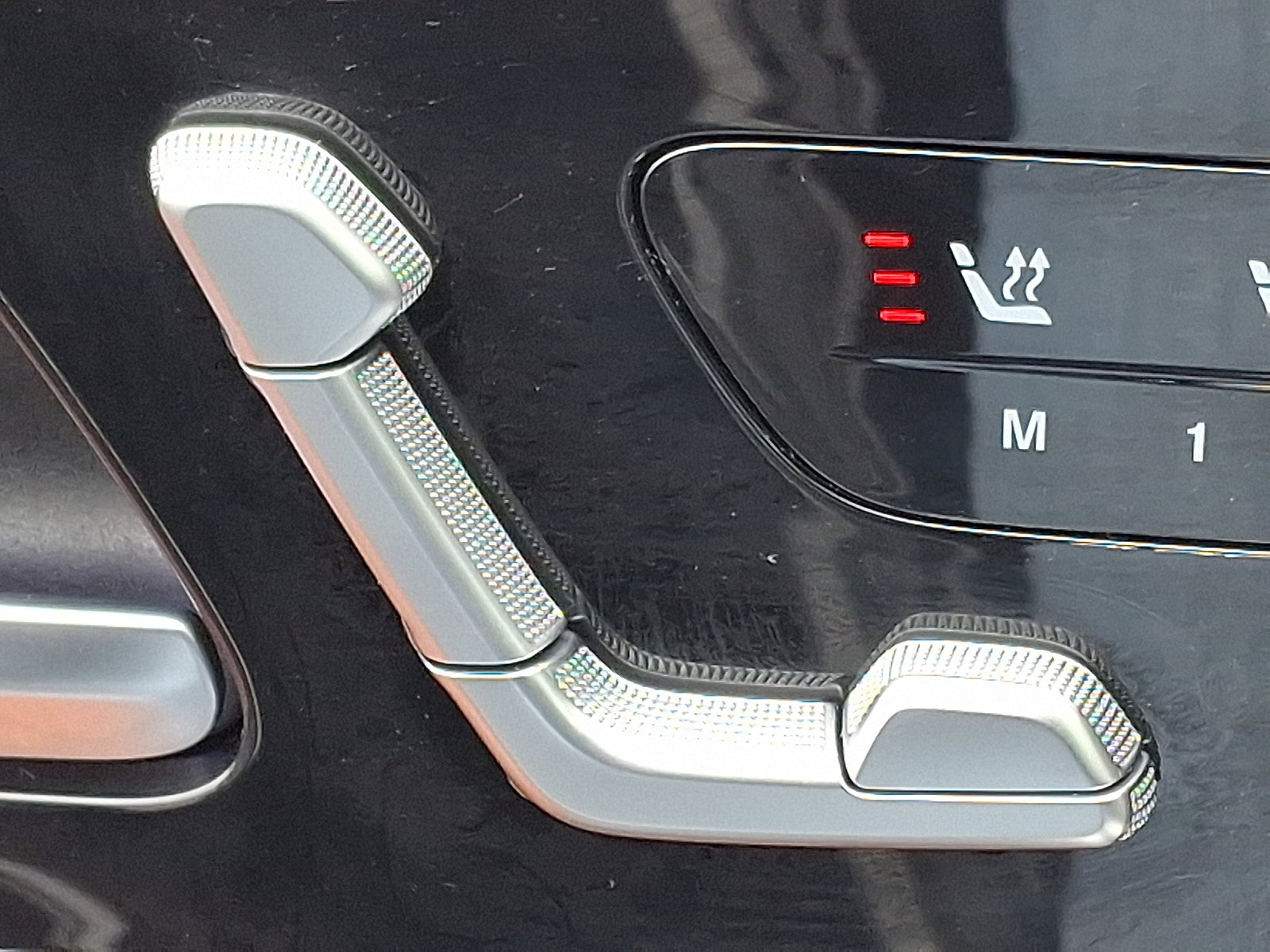 Certified 2026 Mercedes-Benz S 580 4MATIC Sedan image 26