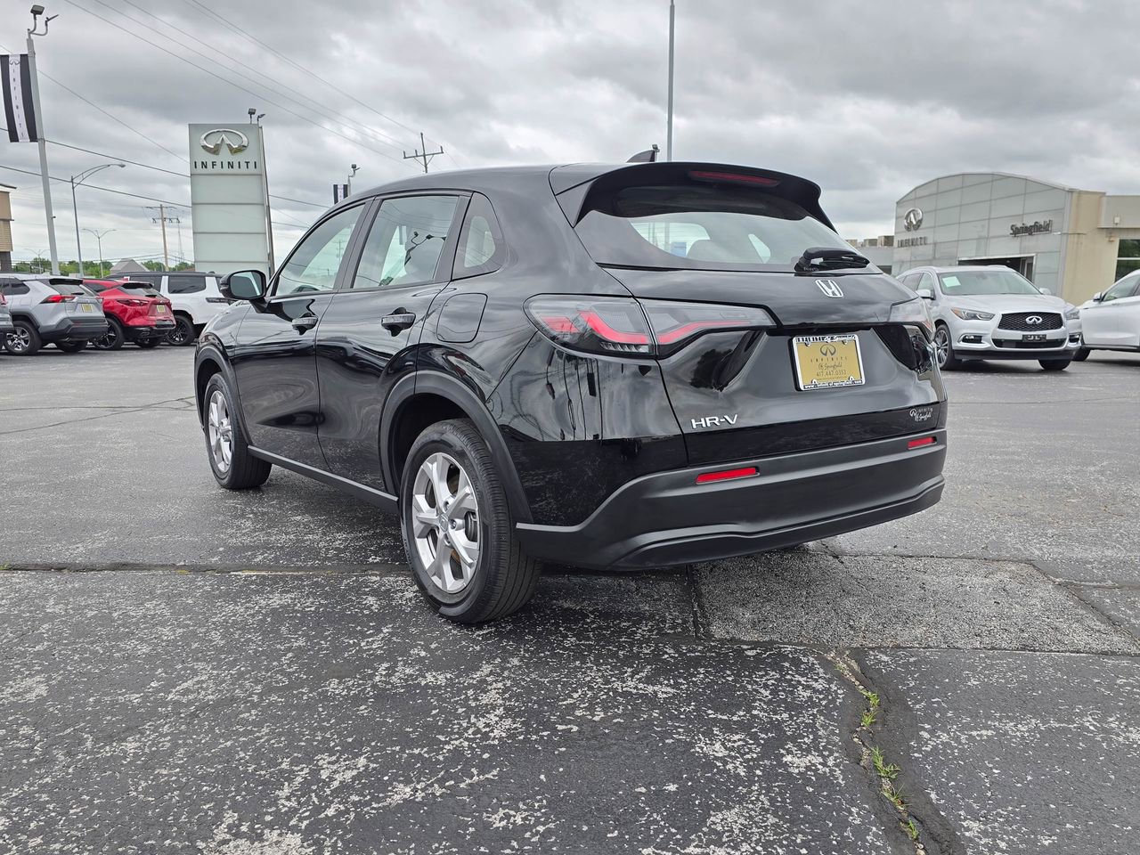 Used 2025 Honda HR-V LX image 4