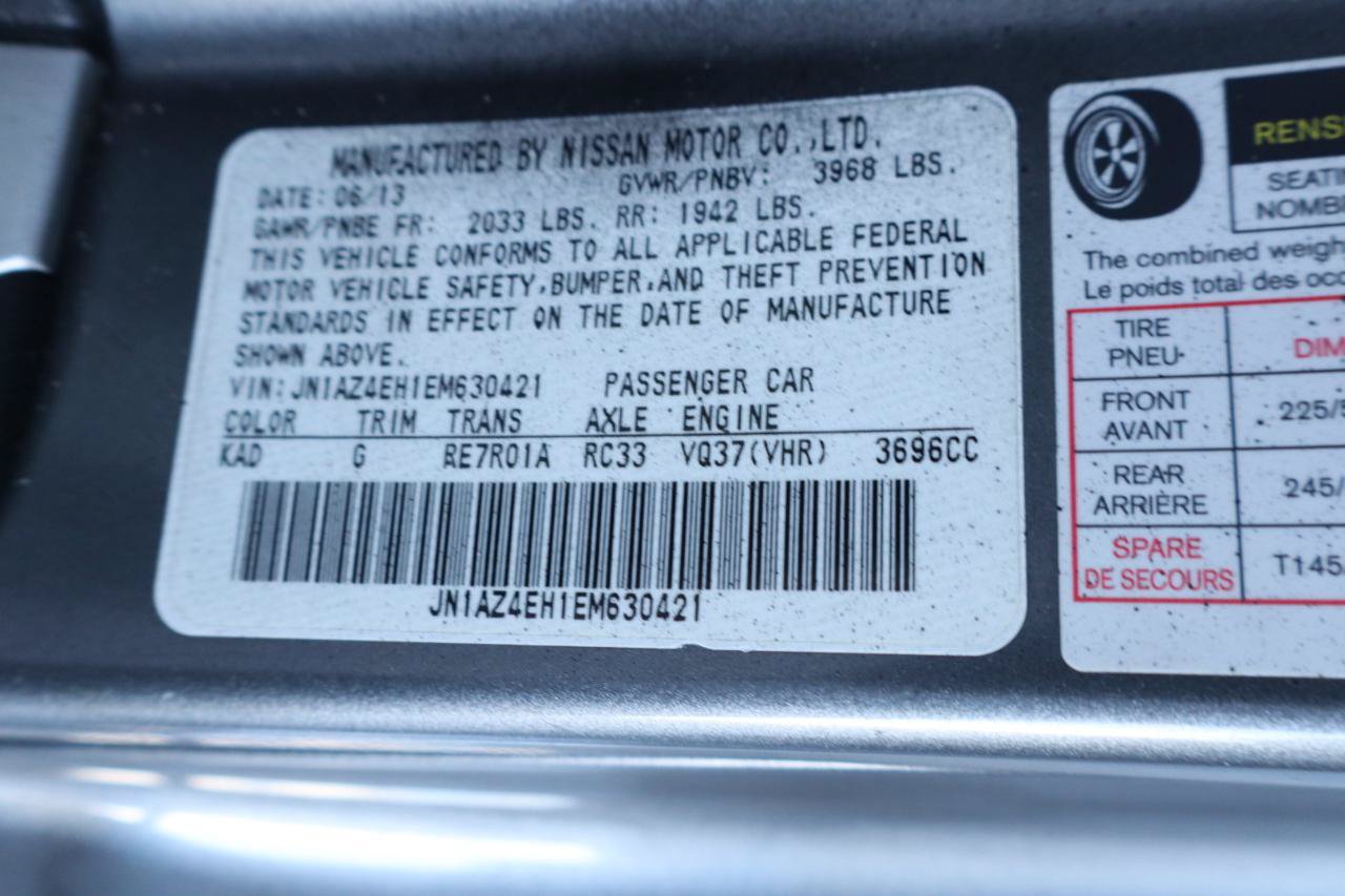 Used 2014 Nissan 370Z Touring RWD image 35