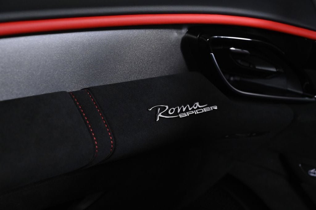 Used 2026 Ferrari Roma Spider RWD image 24