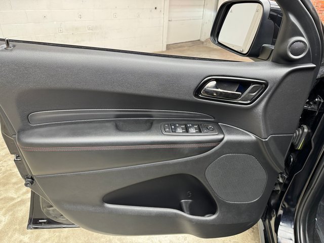 Used 2025 Dodge Durango GT image 10