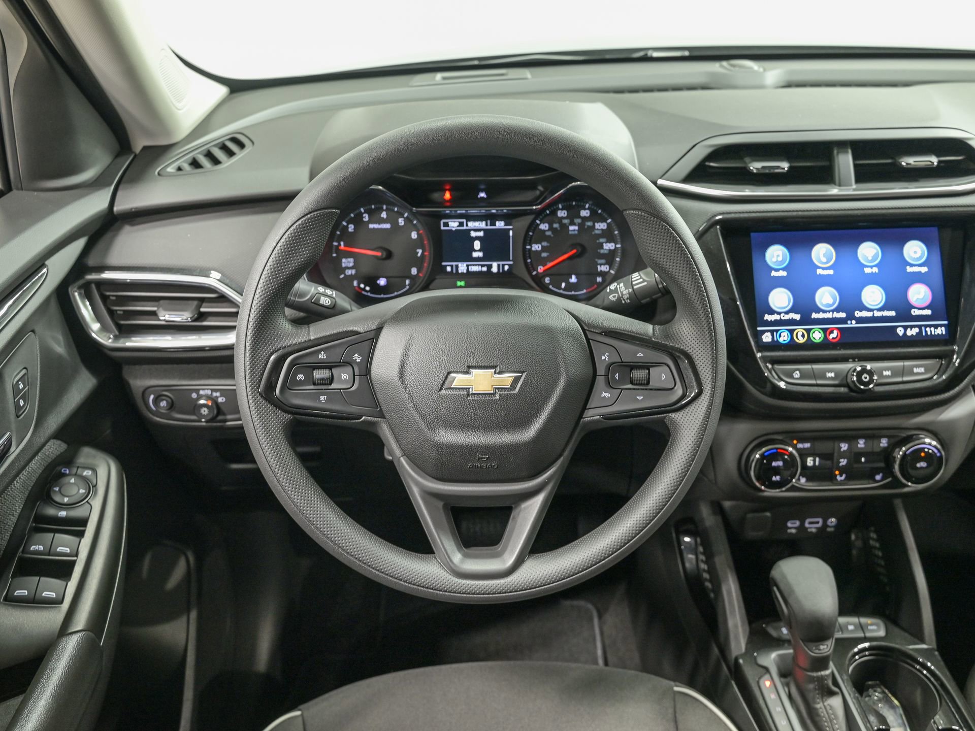 Used 2023 Chevrolet TrailBlazer LT w/ Convenience Package AWD/4WD image 17