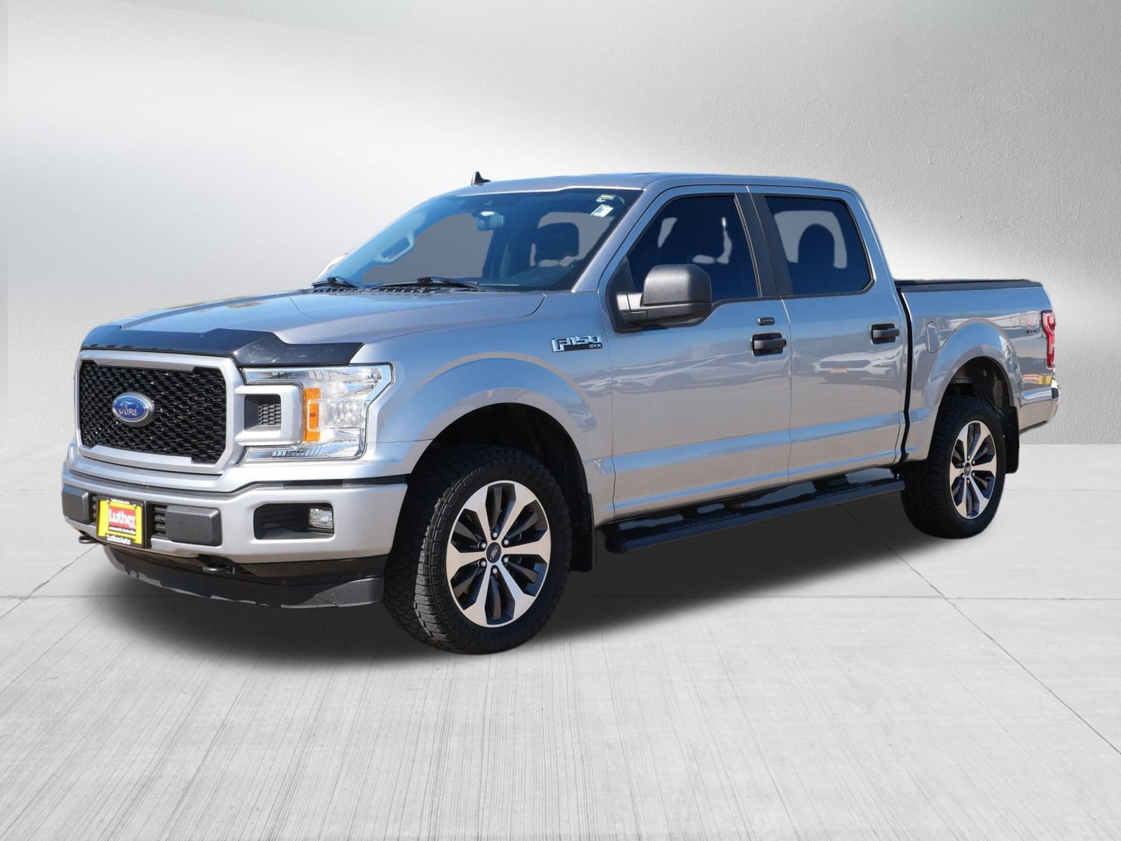 Used 2020 Ford F150 XL w/ Equipment Group 101A Mid AWD/4WD image 3