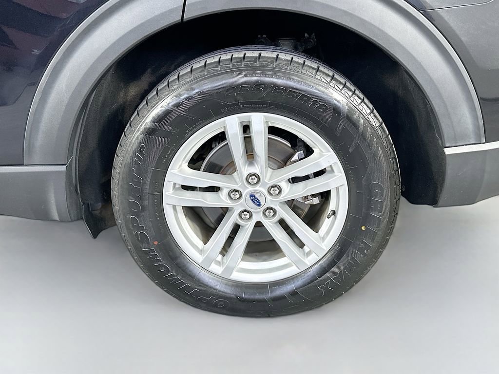 Used 2020 Ford Explorer XLT AWD/4WD image 33