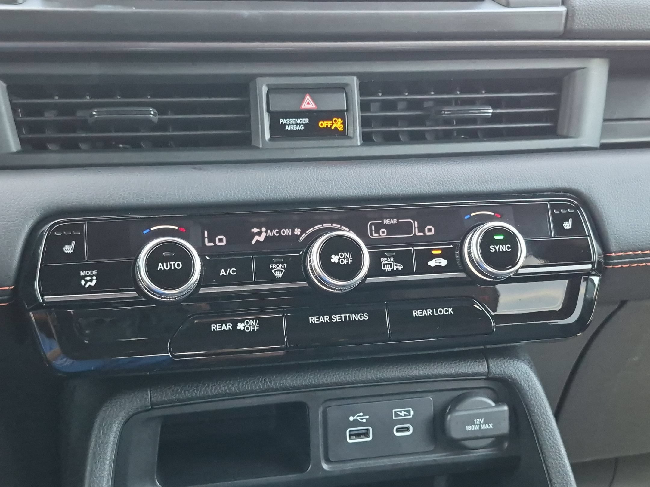 Certified 2024 Honda Pilot TrailSport image 21