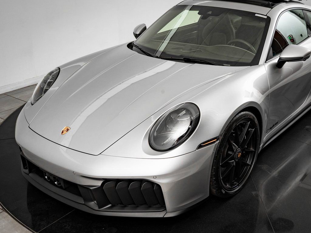 Certified 2025 Porsche 911 Carrera 4 GTS image 13